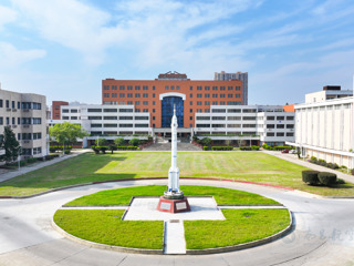 南昌航空大学专升本校园环境